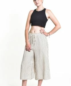 HaremPants.com Women's Crinkled Cotton Cropped Pants In White