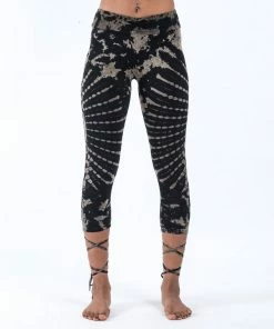 HaremPants.com Oval Swirls Tie Dye Cotton Capri Leggings In Black Women's